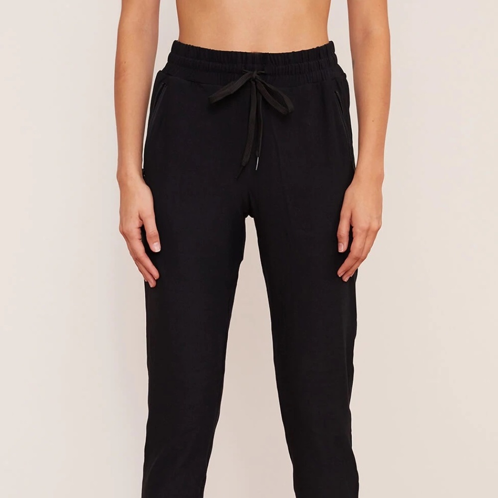 Wolven Onyx Jogger